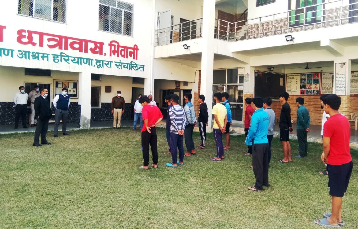 जिला एवं सत्र न्यायाधीश ने किया बाल सेवा आश्रम व वनवासी कल्याण आश्रम का  निरीक्षण किया।