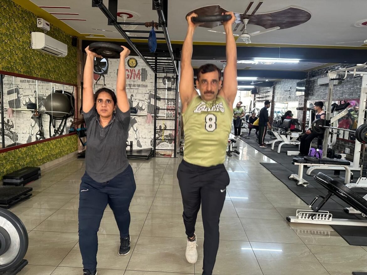 विकास मल्होत्रा दिलख़ुश जिम वाले  गुरु जी के नाम से प्रसिद्ध है।सेहत का खजाना है गुरु जी।