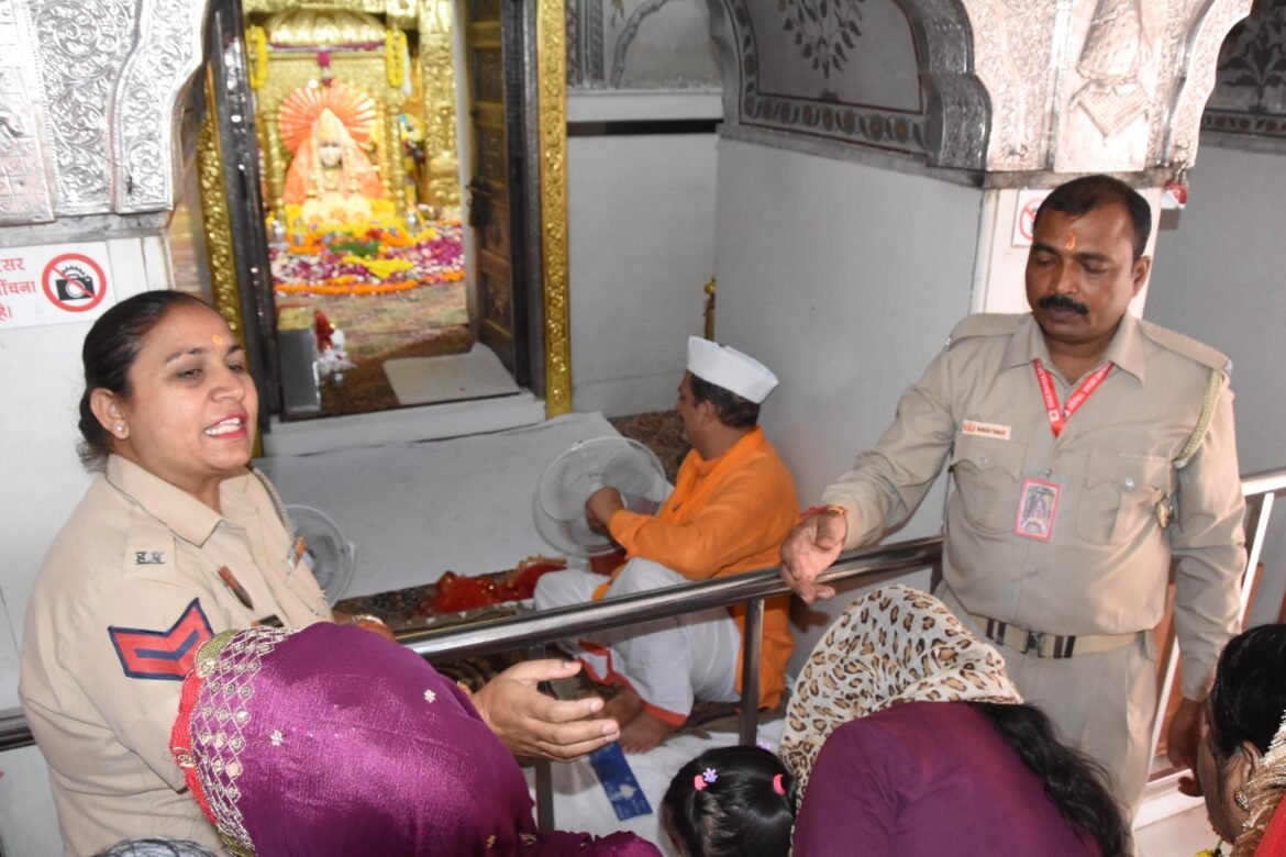 अश्विन मेले  में माता के दरबार में 9 अक्टूबर को  21 लाख 96 हजार 894 रुपये चढ़ावा आया