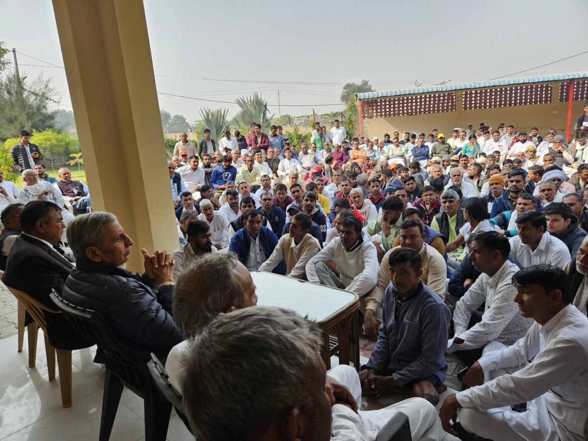 पूर्व वित मंत्री जेपी दलाल ने एक दर्जन से अधिक गांव का दौरा कर लोगों को भाजपा की सदस्यता ग्रहण करने के लिए किया आह्वान