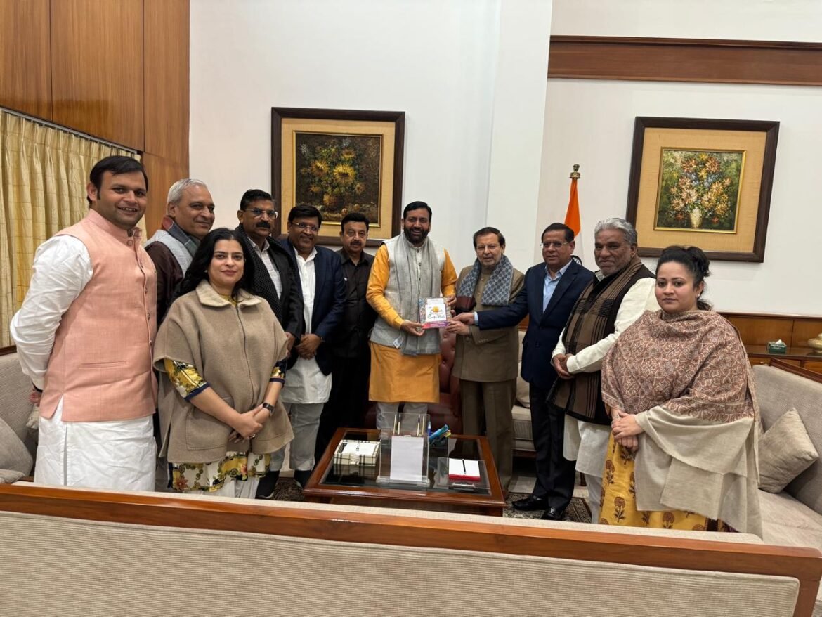 पर्यटन मंत्री ने मुख्यमंत्री व कैबिनेट को सूरजकुंड मेले का दिया निमंत्रण