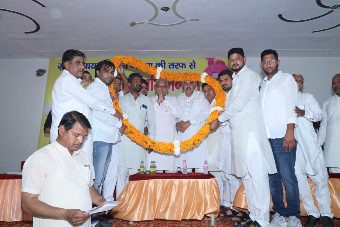 गंगवा गांव में कैबिनेट मंत्री रणबीर सिंह गंगवा का भव्य नागरिक अभिनंदन किया गया