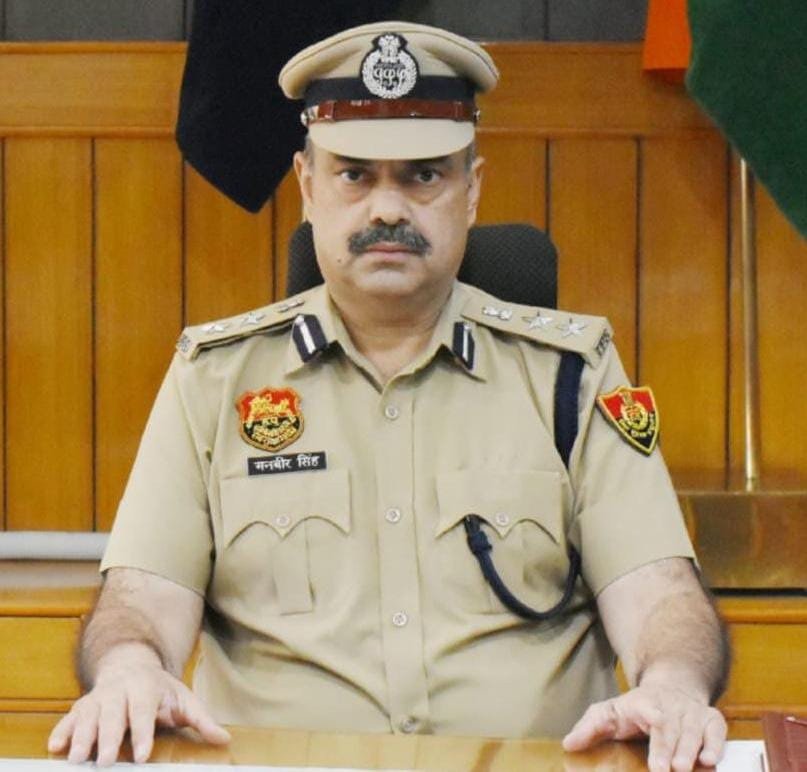 मादक पदार्थों व नशीली दवाओं की तस्करी की शिकायत के लिए मानस हेल्पलाइन नंबर 1933 पर करें कॉल- प्रवर पुलिस अधीक्षक भिवानी।।