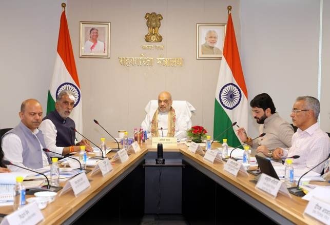 केन्द्रीय गृह एवं सहकारिता मंत्री श्री अमित शाह की अध्यक्षता में सहकारिता क्षेत्र में विश्व की सबसे बड़ी अन्न भंडारण योजना की समीक्षा बैठक आयोजित