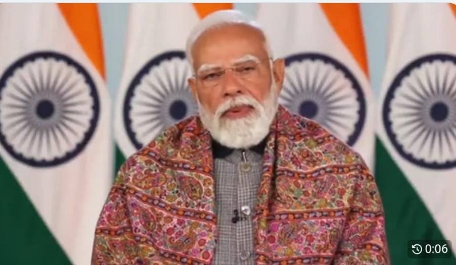 प्रधानमंत्री श्री नरेन्‍द्र मोदी ने शिक्षापत्री द्विशताब्दी महोत्सव को संबोधित किया