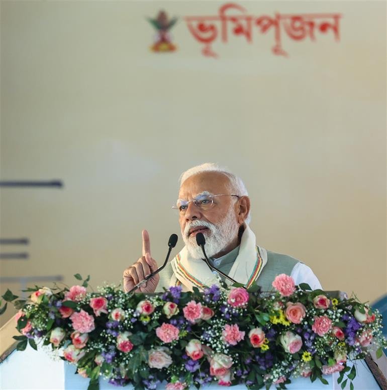 असम के सिलचर में विभिन्न विकास कार्यों के शुभारंभ के दौरान प्रधानमंत्री के संबोधन का मूल पाठ