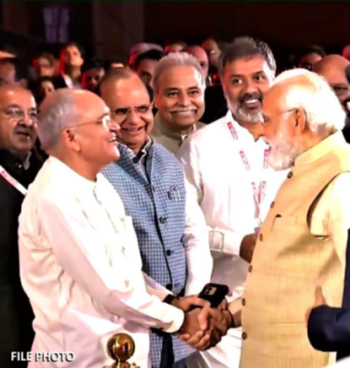 प्रधानमंत्री ने प्रख्यात लेखक, विचारक और सार्वजनिक बुद्धिजीवी श्री बलबीर पुंज के निधन पर शोक व्यक्त किया