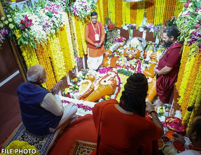 प्रधानमंत्री ने देशवासियों को हनुमान जयंती की शुभकामनाएं दीं