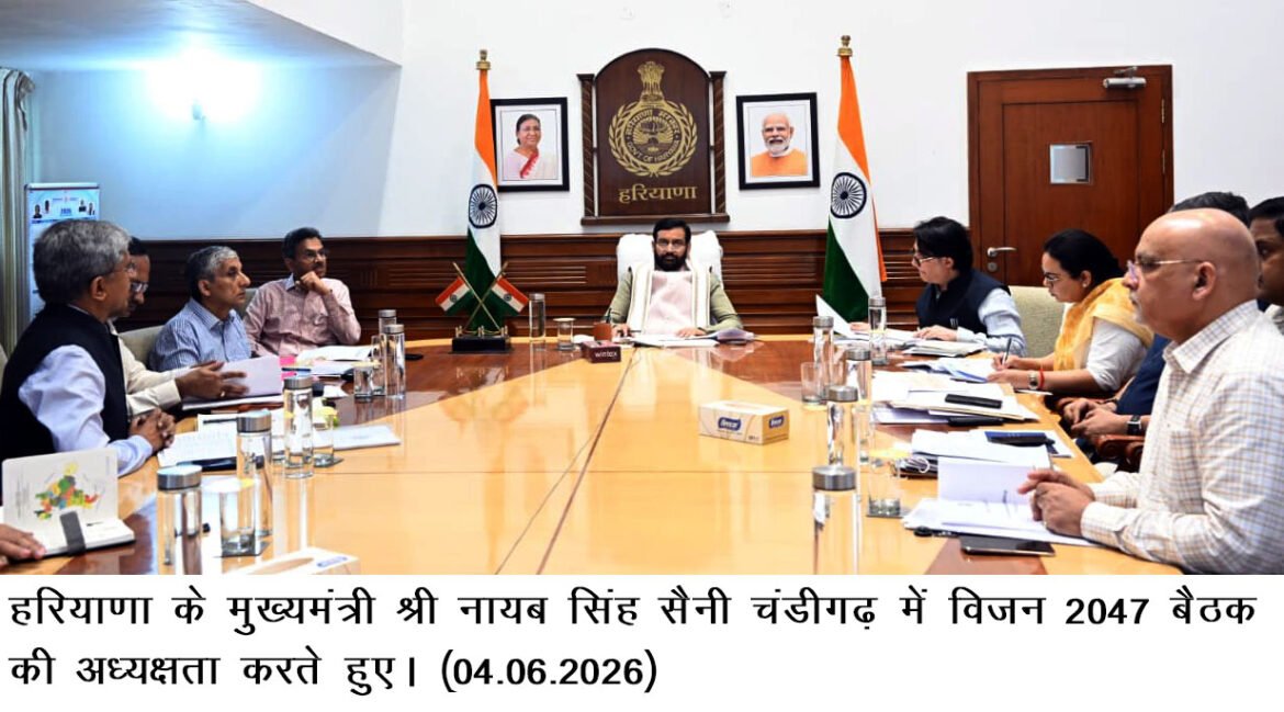 मुख्यमंत्री ने मार्च 2027 तक 12 फुट की हर सड़क को 18 फुट चौड़ा करने के निर्देश दिए