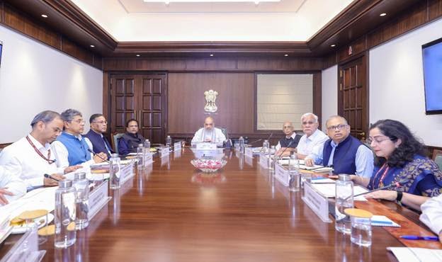 High Level Committee on Demographic Changes ने केन्द्रीय गृह एवं सहकारिता मंत्री श्री अमित शाह से शिष्टाचार भेंट की