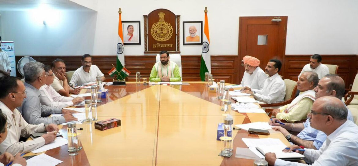 सड़कों पर बेसहारा गौवंश नजर नहीं आना चाहिए, विशेष अभियान चलाकर की जाए प्रत्येक पशु की टैगिंग : मुख्यमंत्री नायब सिंह सैनी