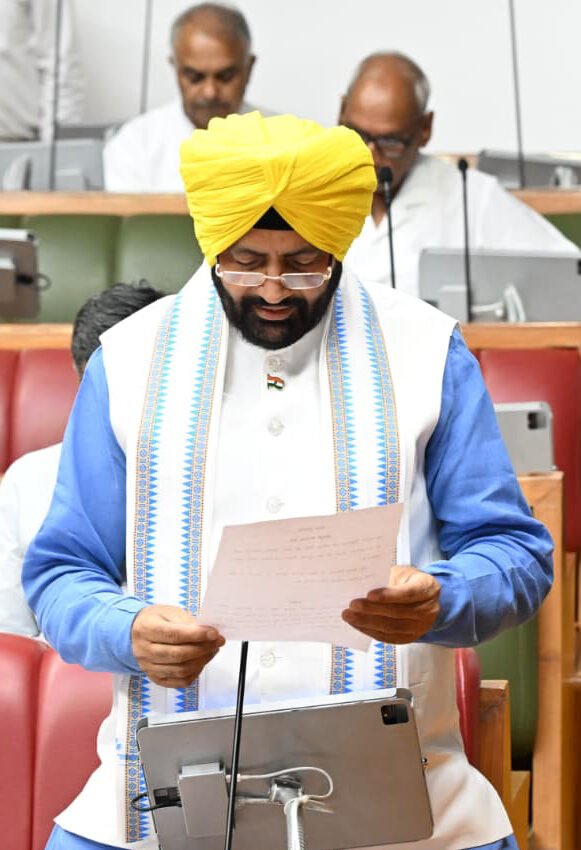 नियमित भर्ती के दौरान आवश्यक सेवाएं प्रभावित न हों, इसलिए वैकल्पिक व्यवस्था है हरियाणा कौशल रोजगार निगम – मुख्यमंत्री